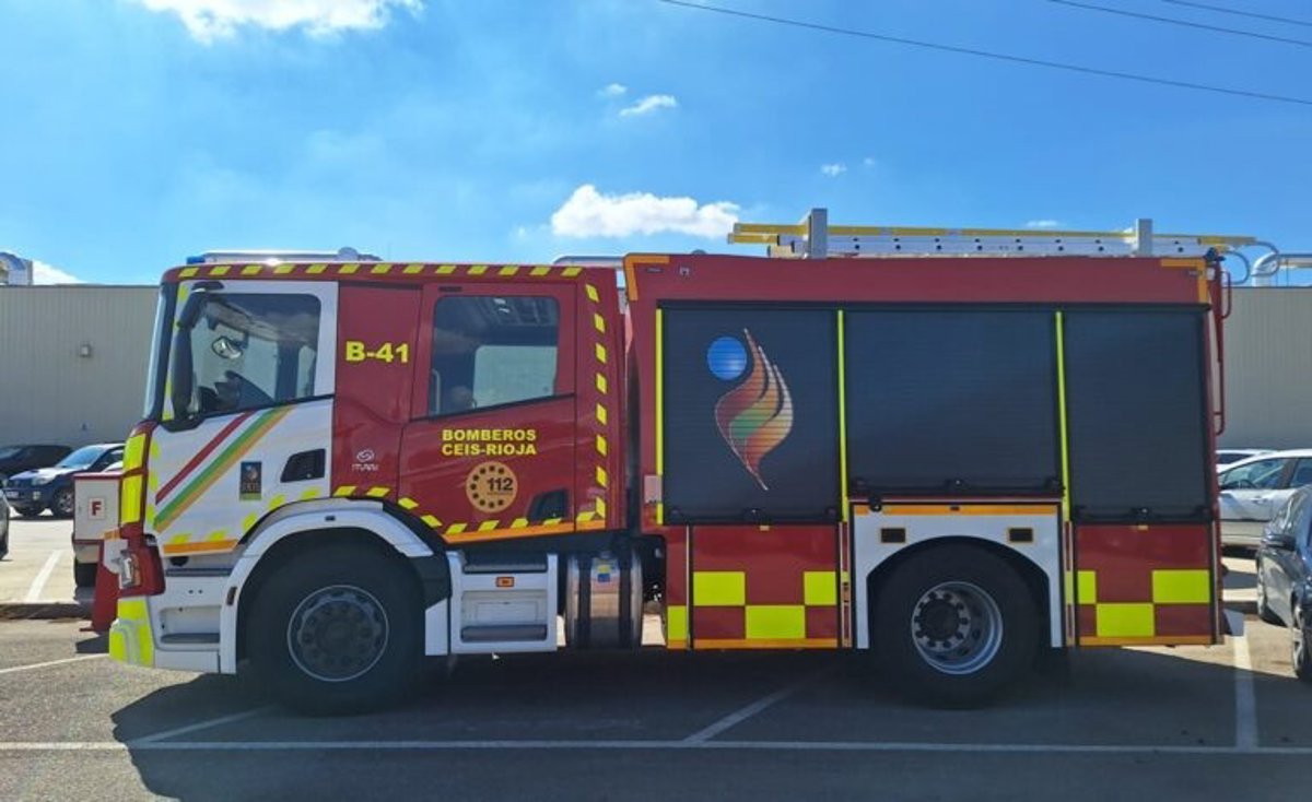 Incendie maîtrisé dans la zone du Palomar, à Cervera de Río Alhama.