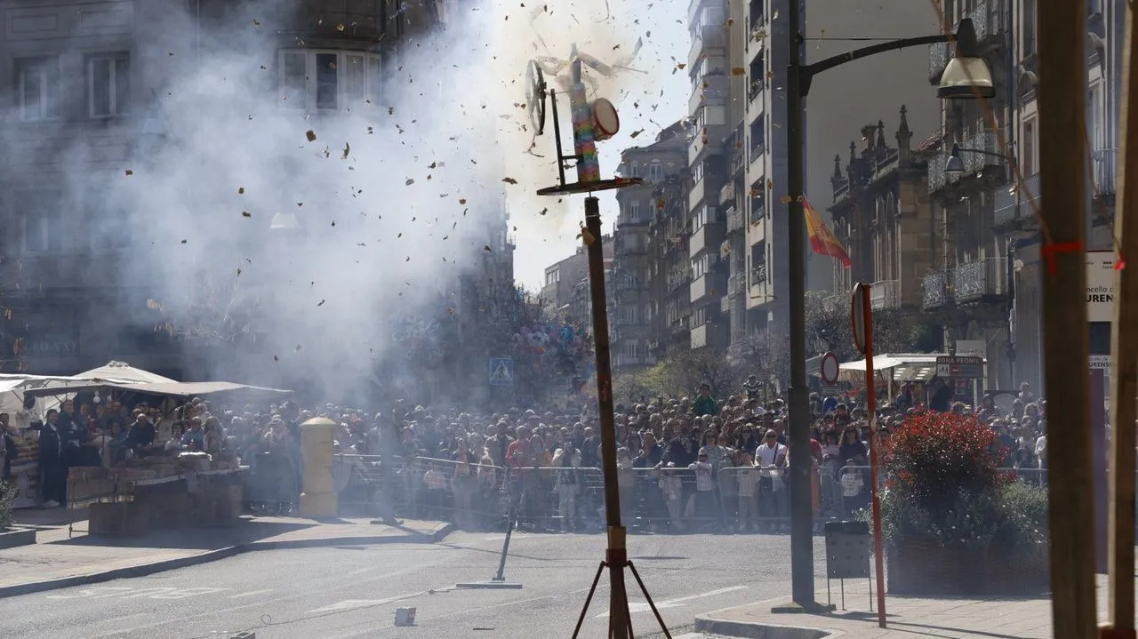 Rosquillas et poudre à canon pour célébrer saint Lazare à Ourense